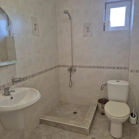 House With Pool Near Balchik Sokolovo