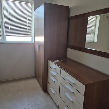 House With Pool Near Balchik