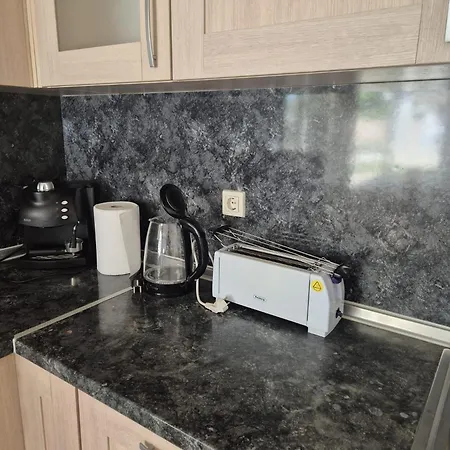 House With Pool Near Balchik Διαμέρισμα *