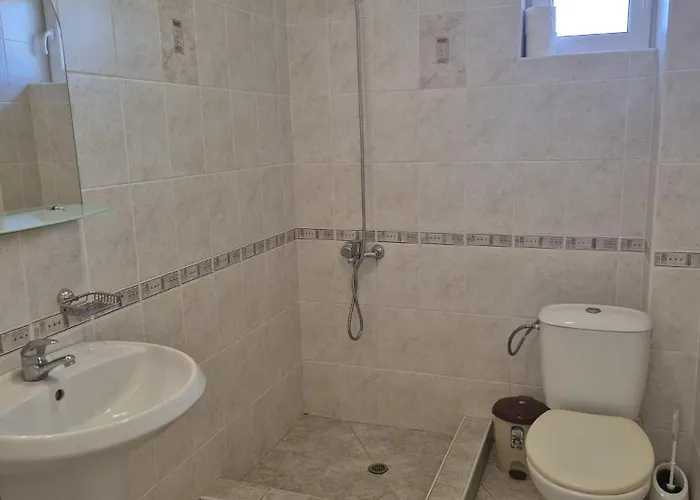 House With Pool Near Balchik Sokolovo