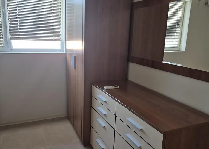 House With Pool Near Balchik