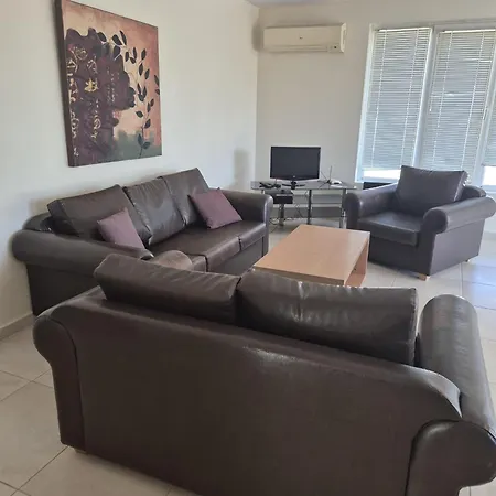 House With Pool Near Balchik Apartment Sokolovo