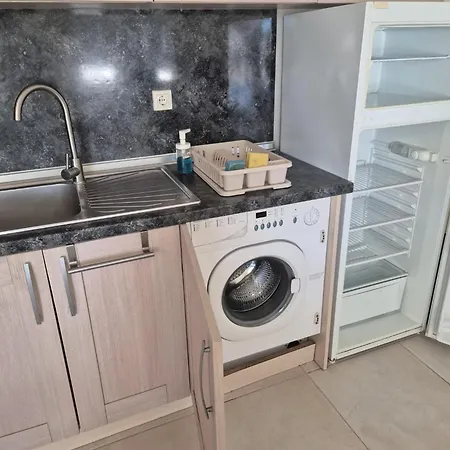 Apartment House With Pool Near Balchik Sokolovo